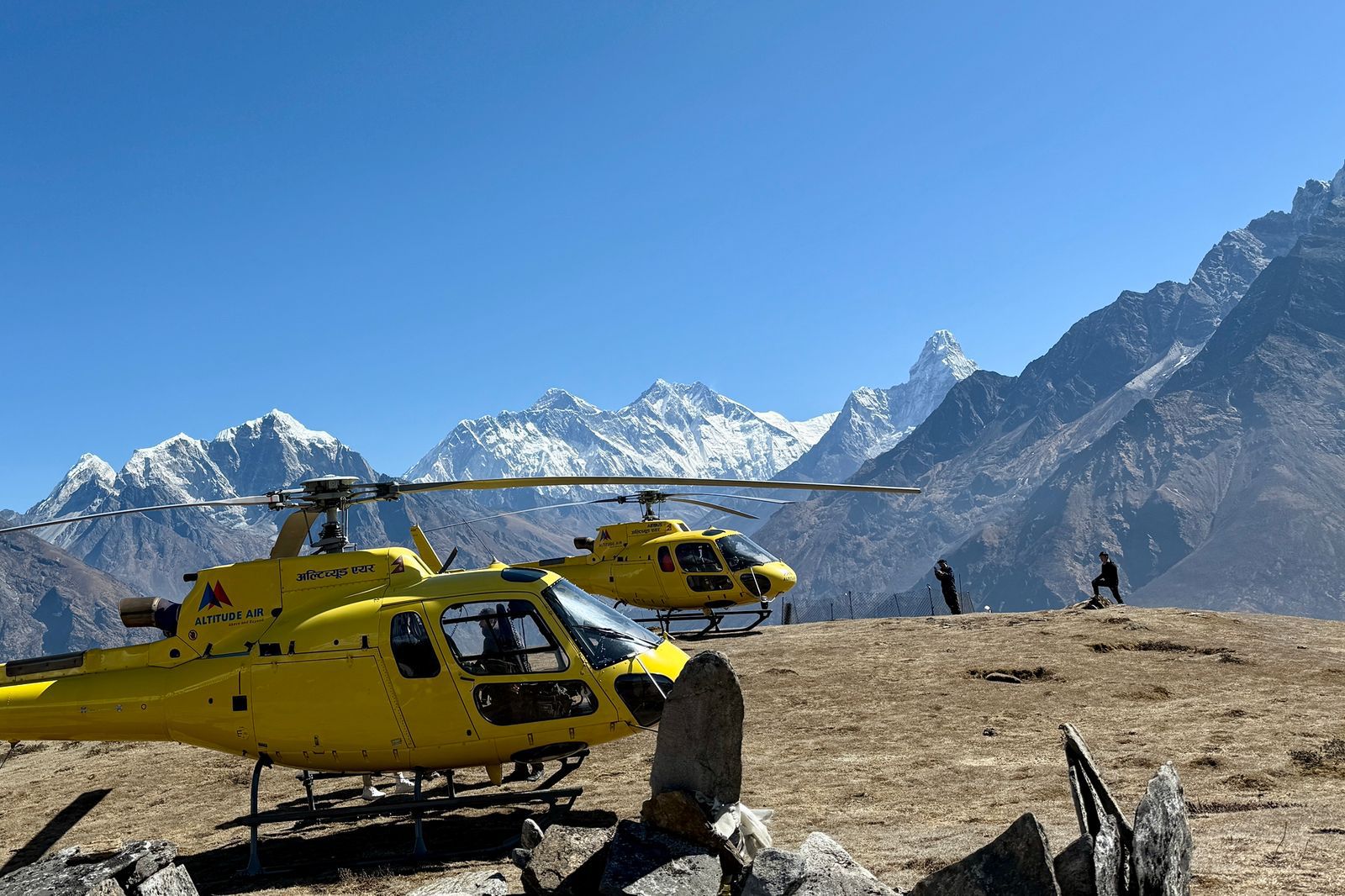 helicopter landing and return Poonhill trek with ABC