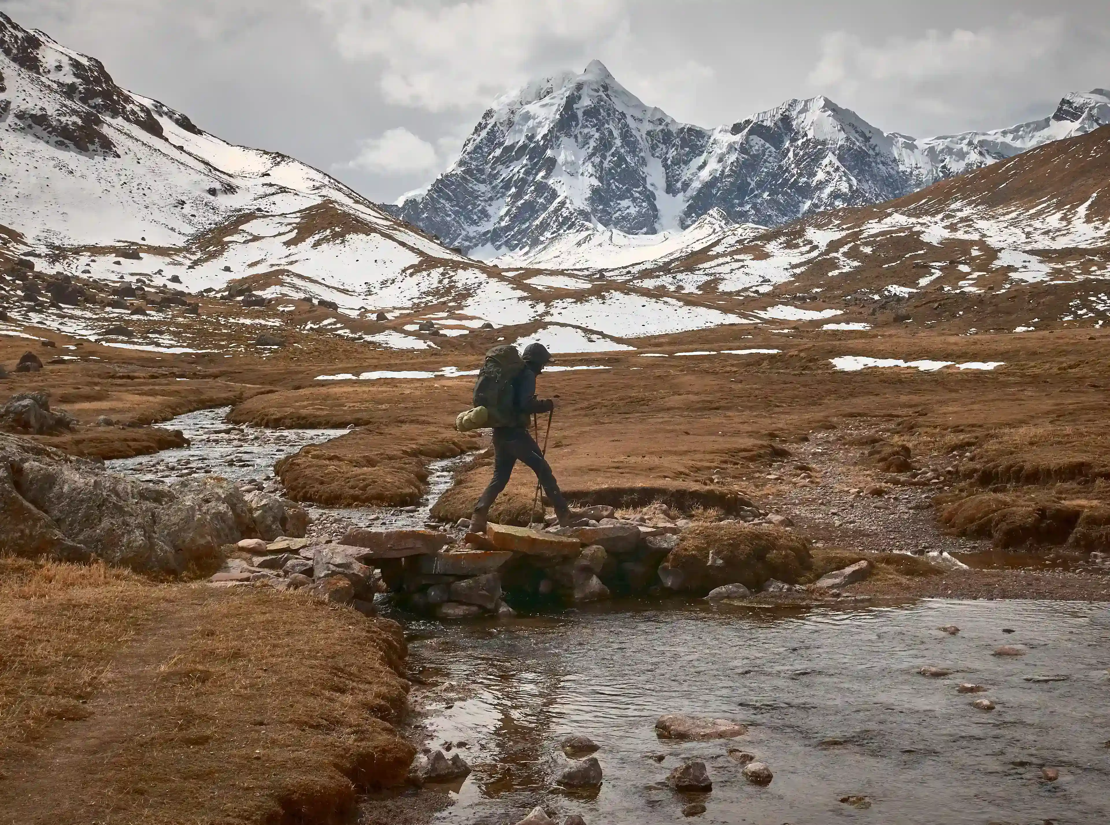 manaslu trek
